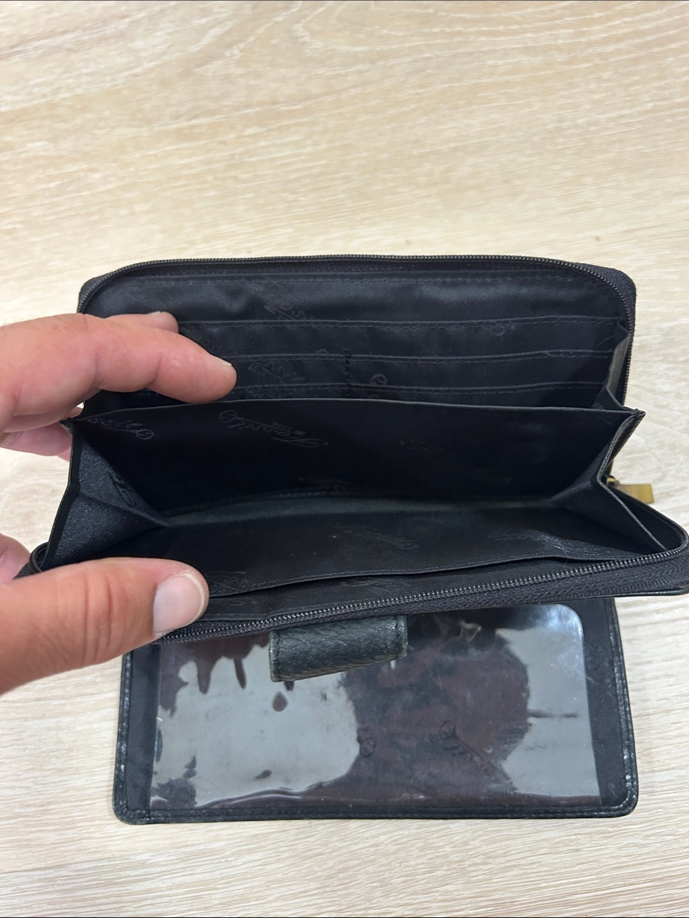 Fossil Black Leather Zip-Around Wallet with Gold Zipper Pull - Picture 4 of 4